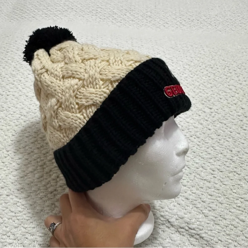 Fan Favorite Georgia UGA Bulldogs Beanie Warm Women’s